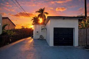 Alquiler Vacacional - COZY MIAMI HOME NEAR DOWNTOWN/WYNWOOD/DESIGN DISTRIC