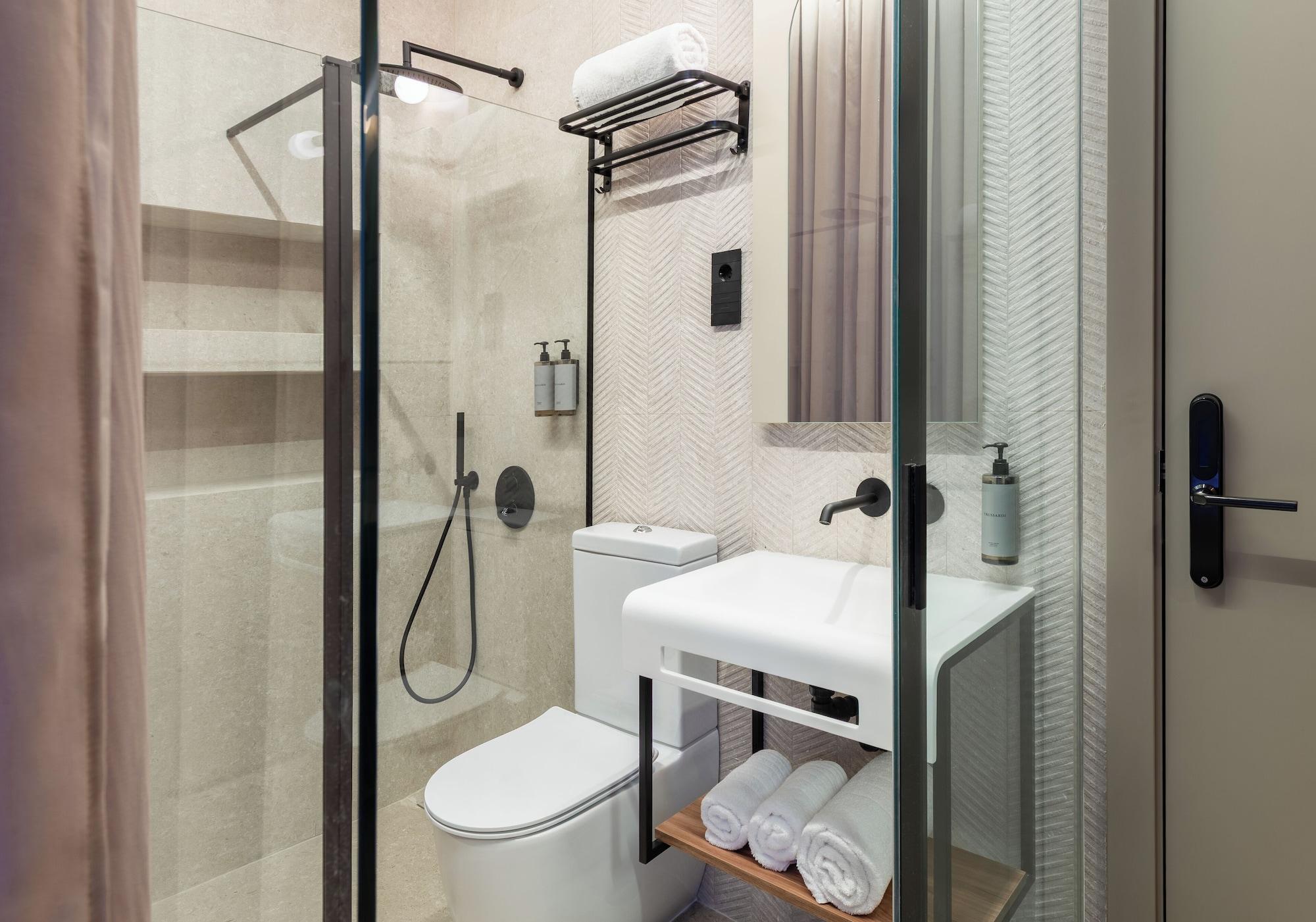 Equipamiento de Habitación FORTINN Puerta del Sol