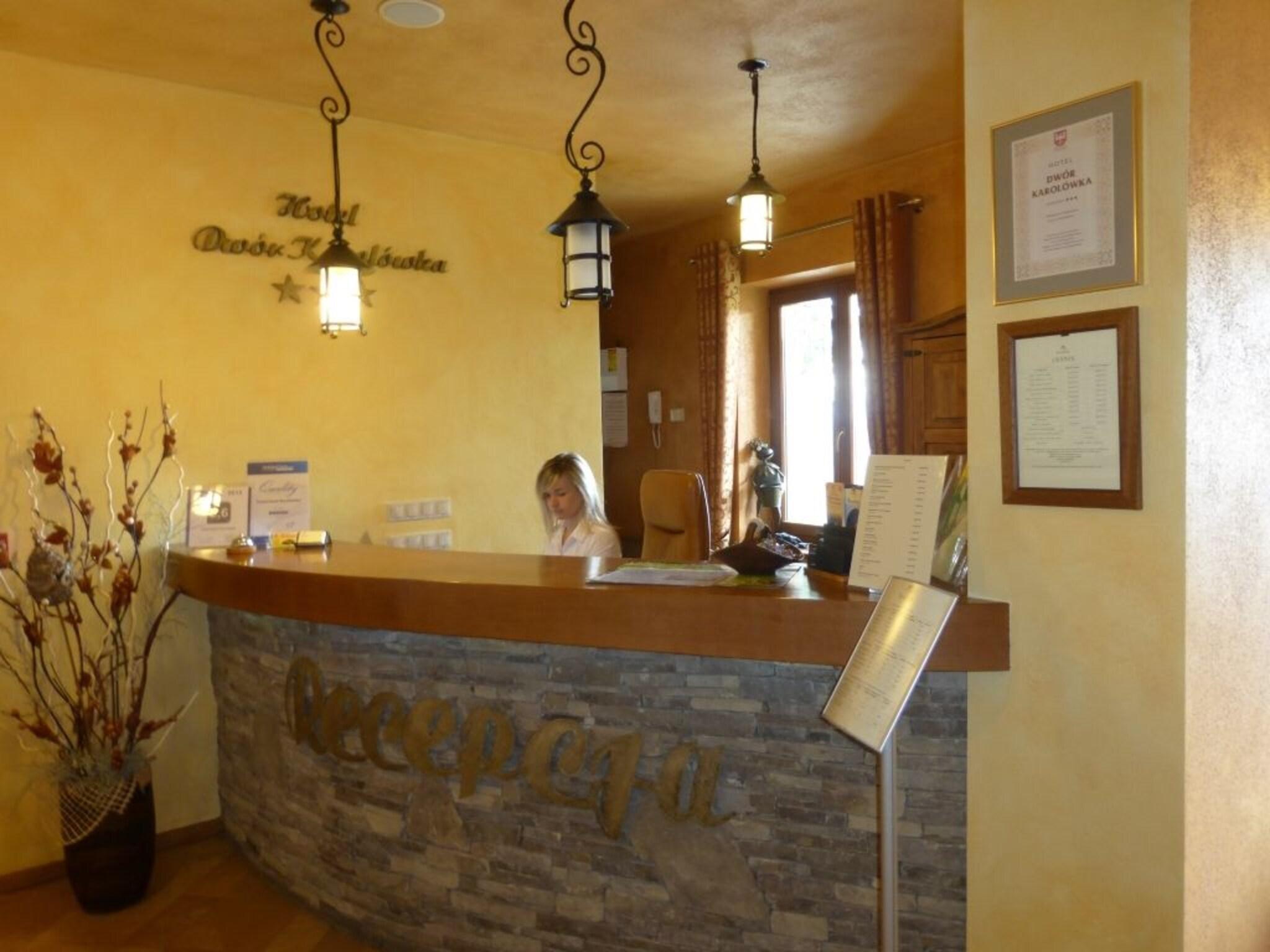 Vista Lobby Dwór Karolówka