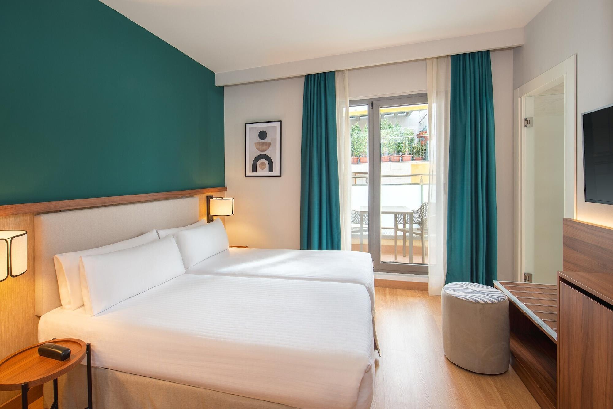 Equipamiento de Habitación Hotel Elche Centro, affiliated by Melia