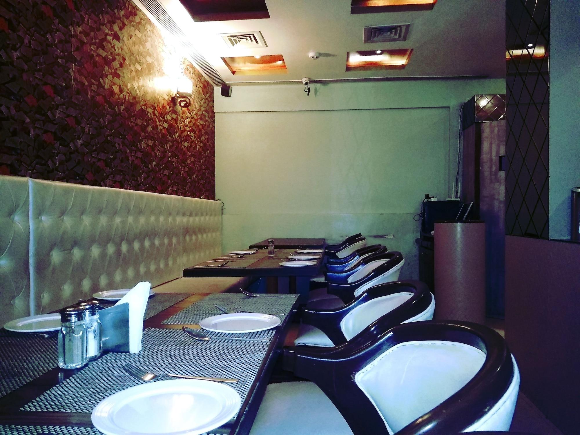 Restaurant Hotel Avon Ruby