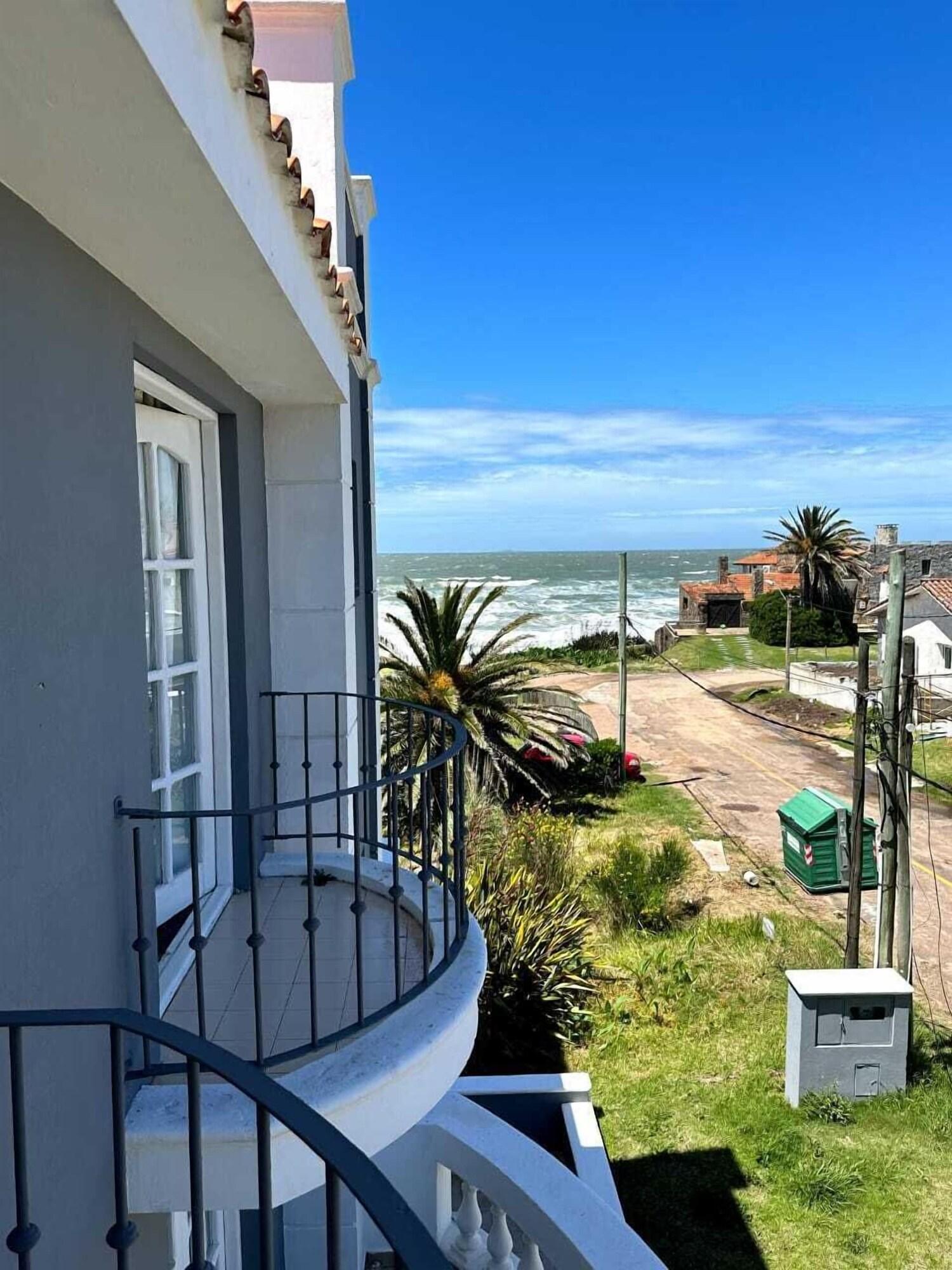 Vista Exterior BAGU VILLA DE MAR