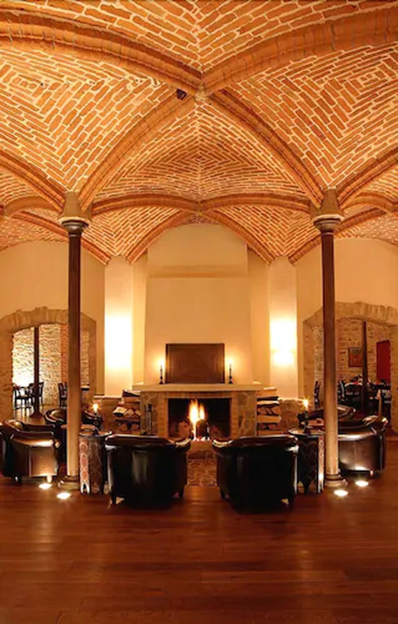 Bar/Salón Hotel Burg Wanzleben