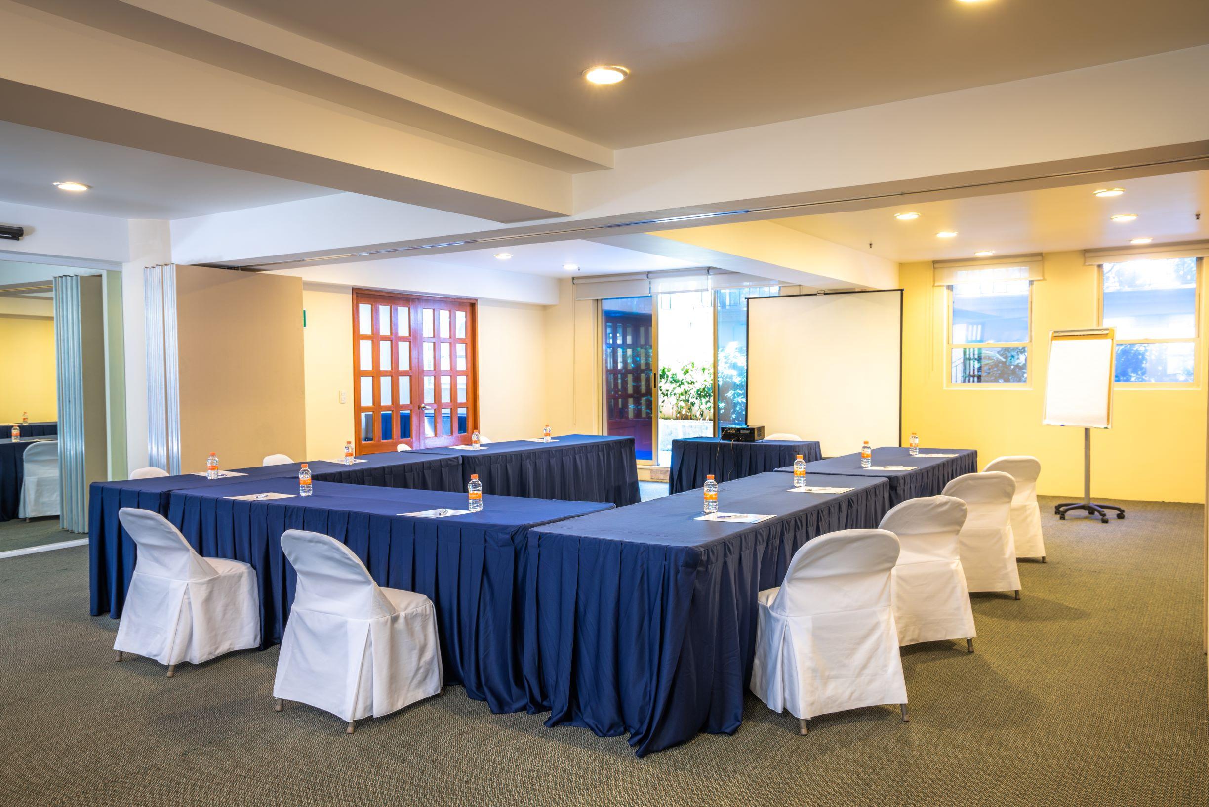 Sala de Reuniones Suites Obelisk