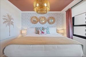 Alojamiento - Coastal Dreams, Serene, Beachfront With Pool
