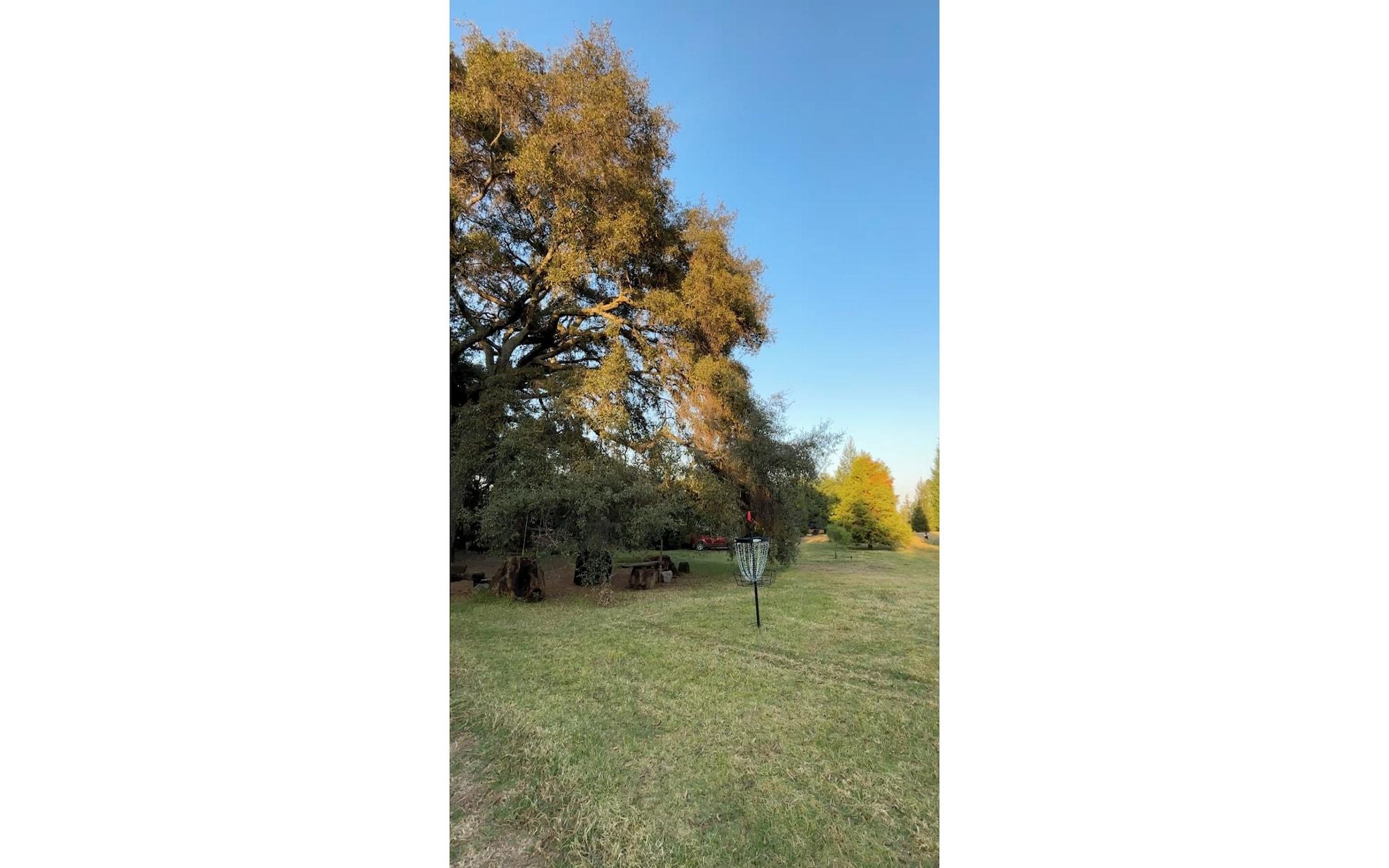 Instalaciones Recreativas DenHills