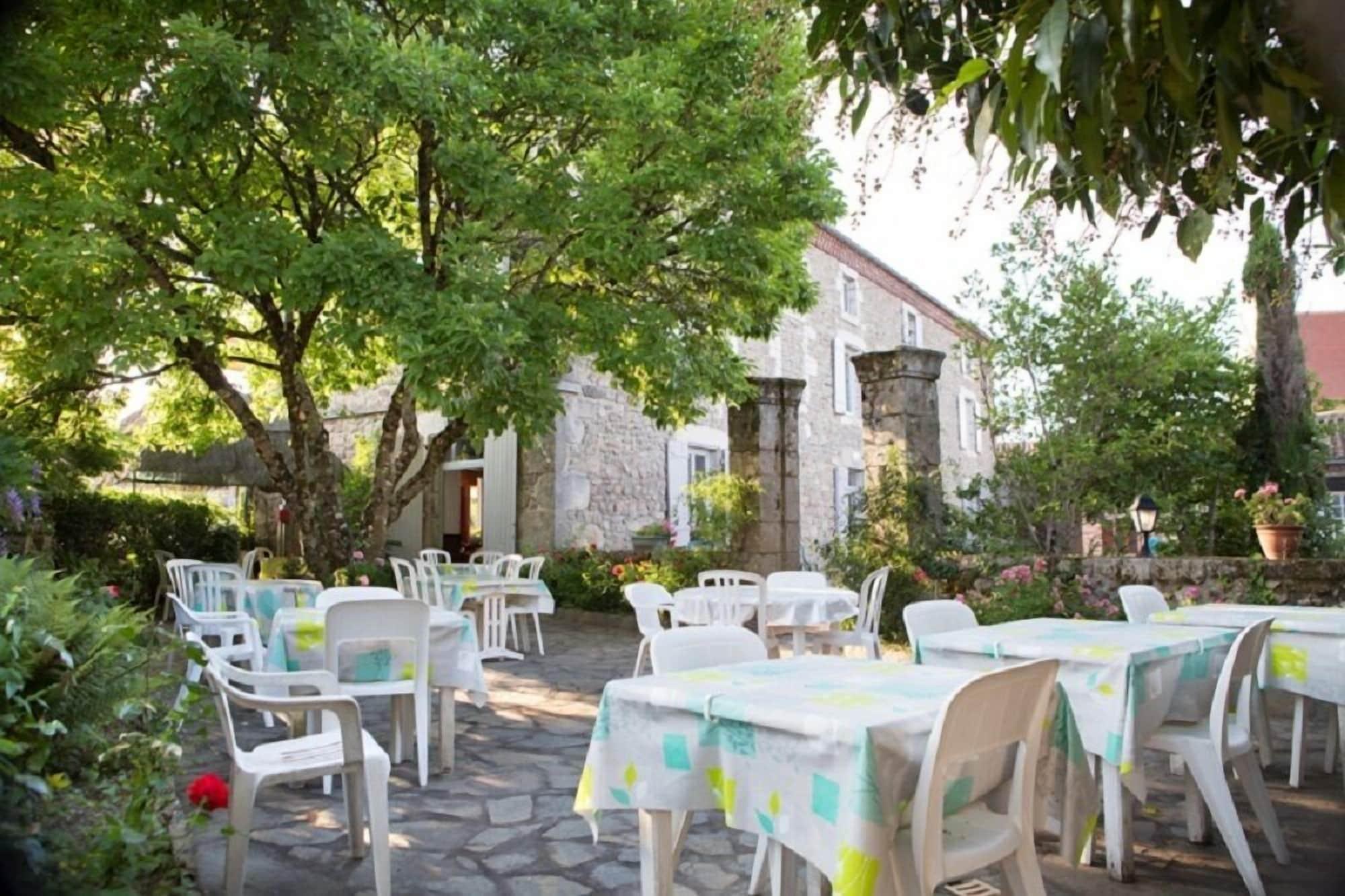 Restaurant Hotel Restaurant Le Sully