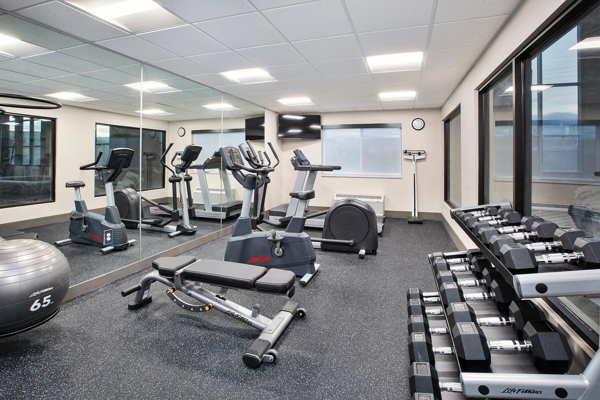 Gimnasio Holiday Inn Express Casper-Interstate 25 by IHG