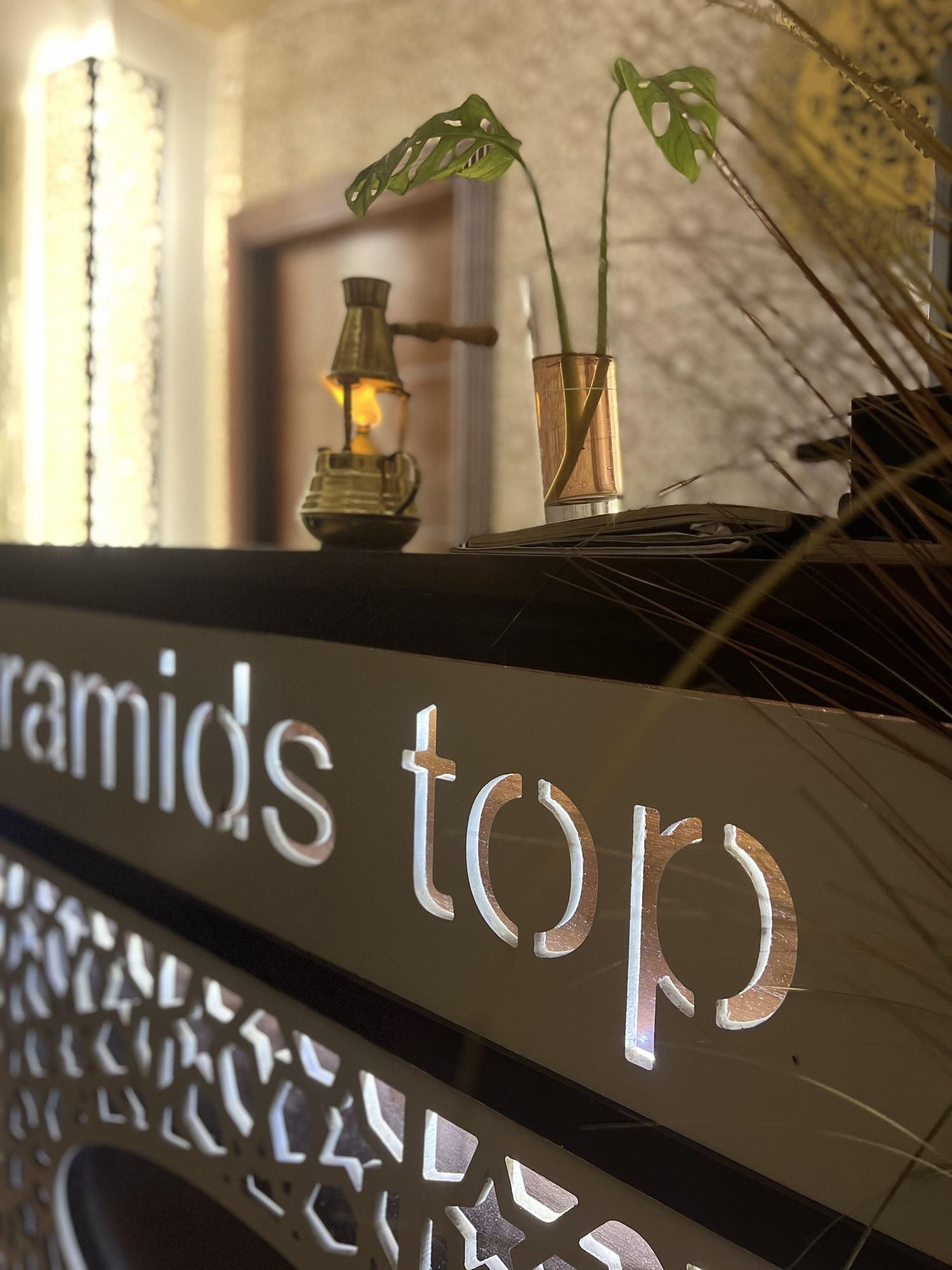 Vista Lobby Pyramids top success result