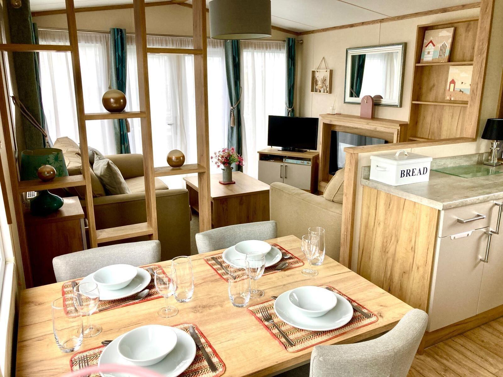 Restaurant Luxurious Comfort at 102, Duckpool Lodge in Bude