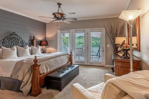 Alquiler Vacacional - NORRIS LAKE'S Lakeside Haven at Yacht Club Condos - Pool, Hot Tub, Marina