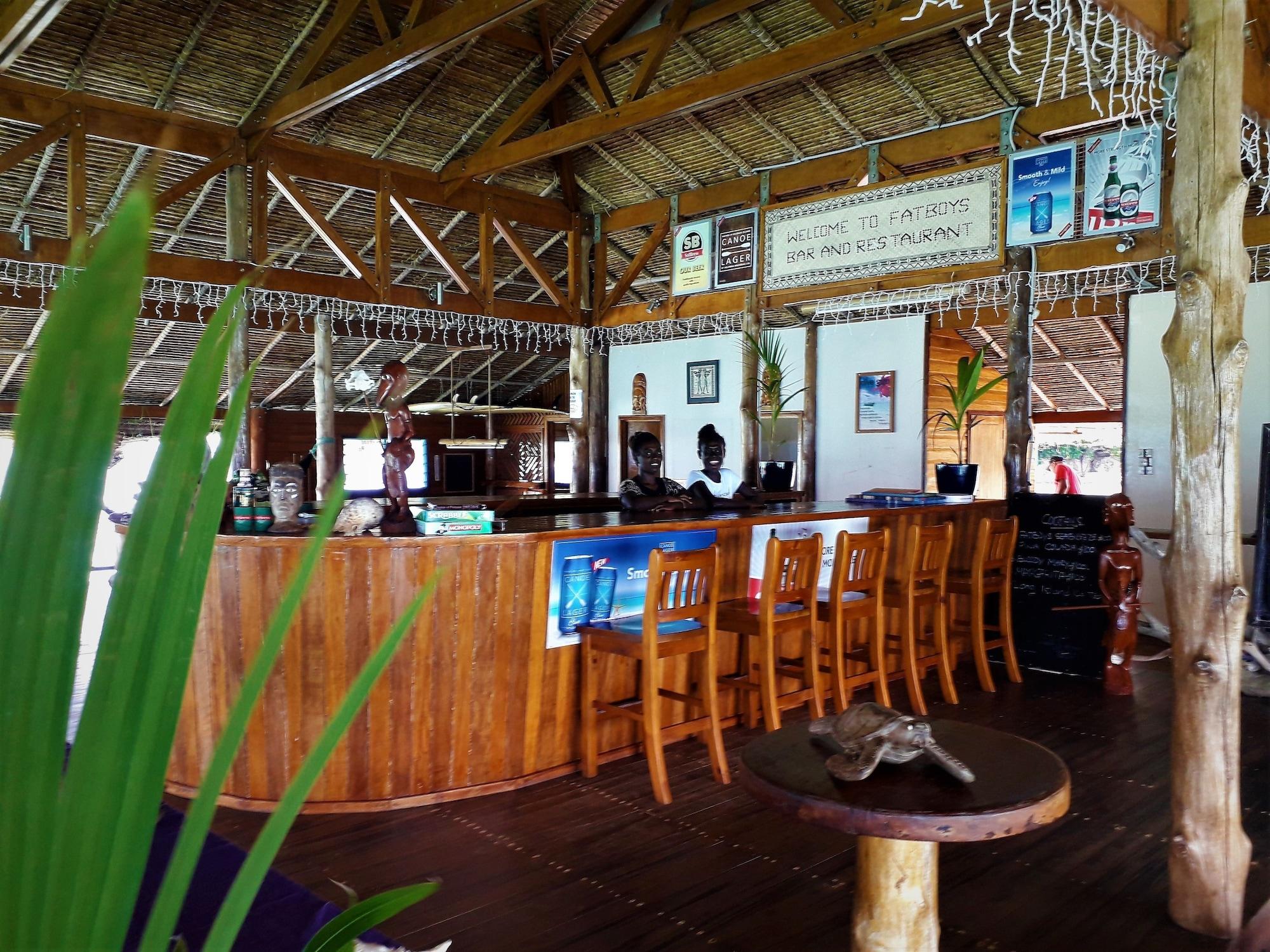 Bar/Salón Fatboys Resort
