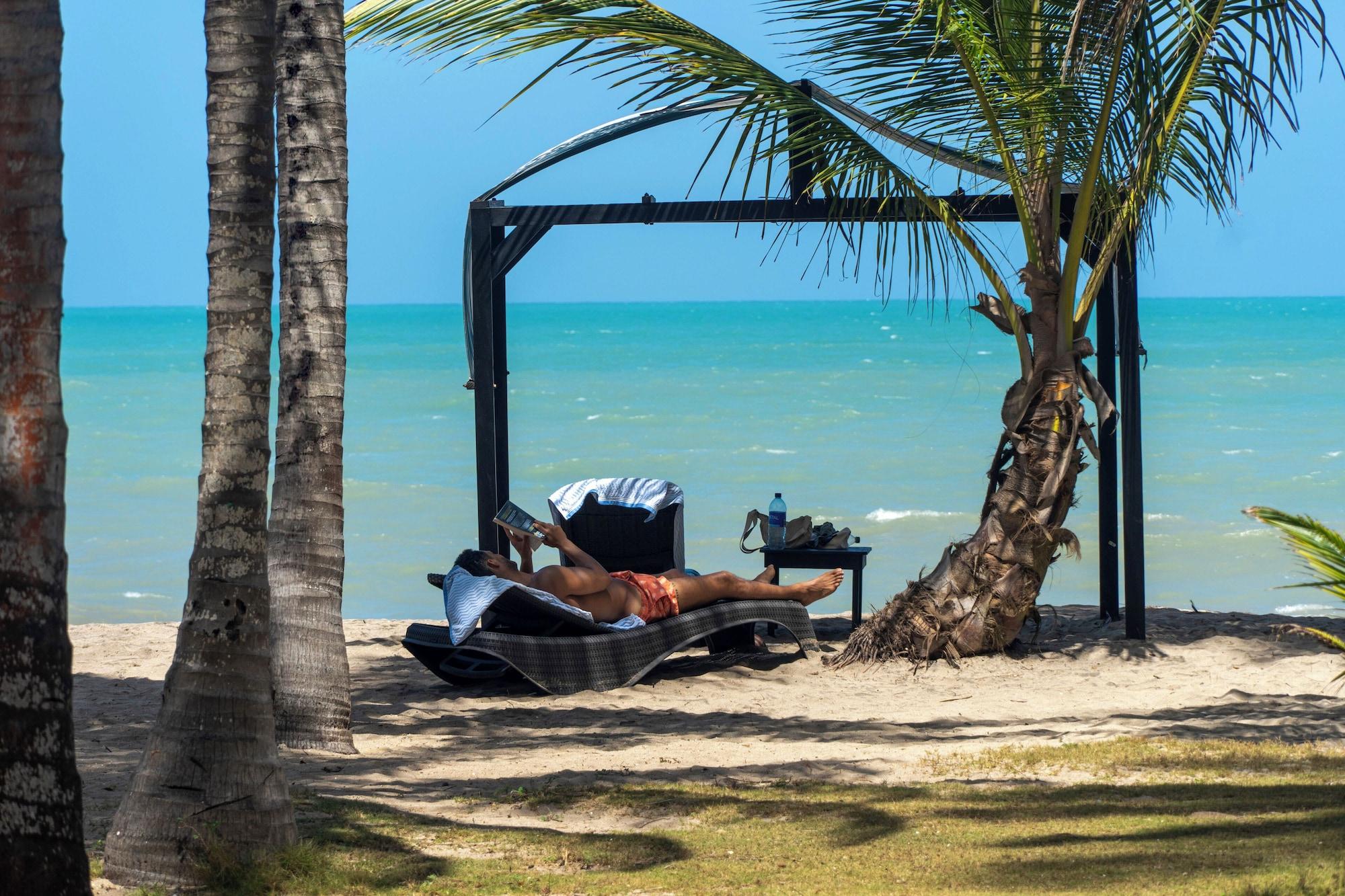 Playa coconuco beach palomino