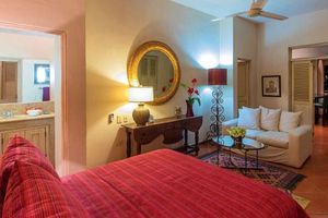 Alquiler Vacacional - Beautiful villa hillside ,stunning views , private pool , staff service