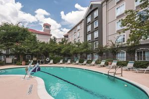 Alojamiento - La Quinta Inn & Suites by Wyndham Houston Bush IAH