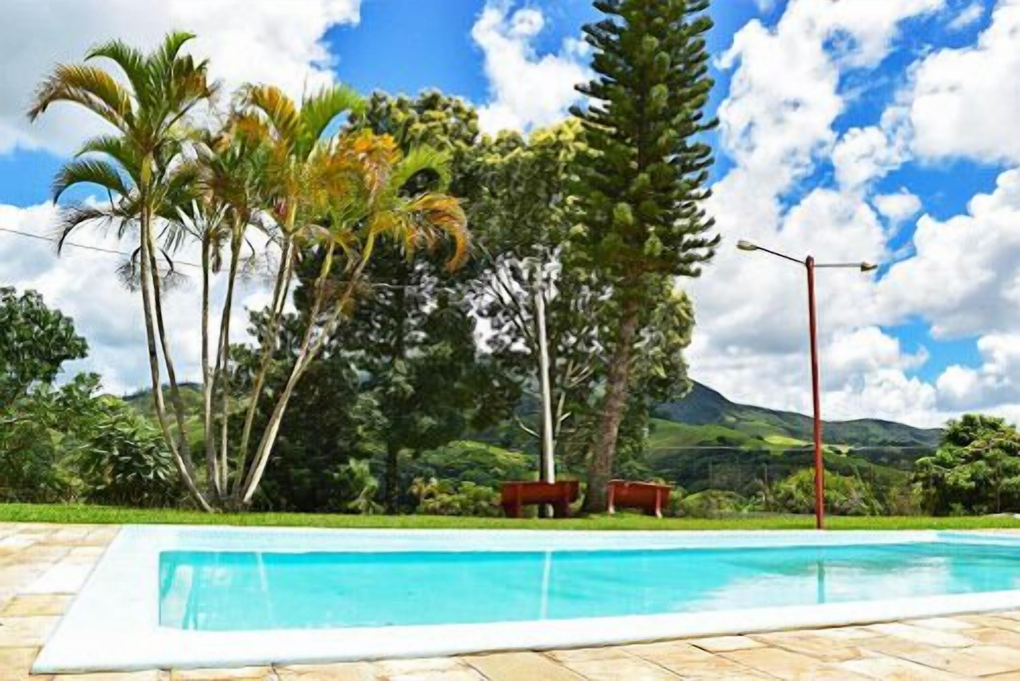 Varios Pousada Flores do Campo