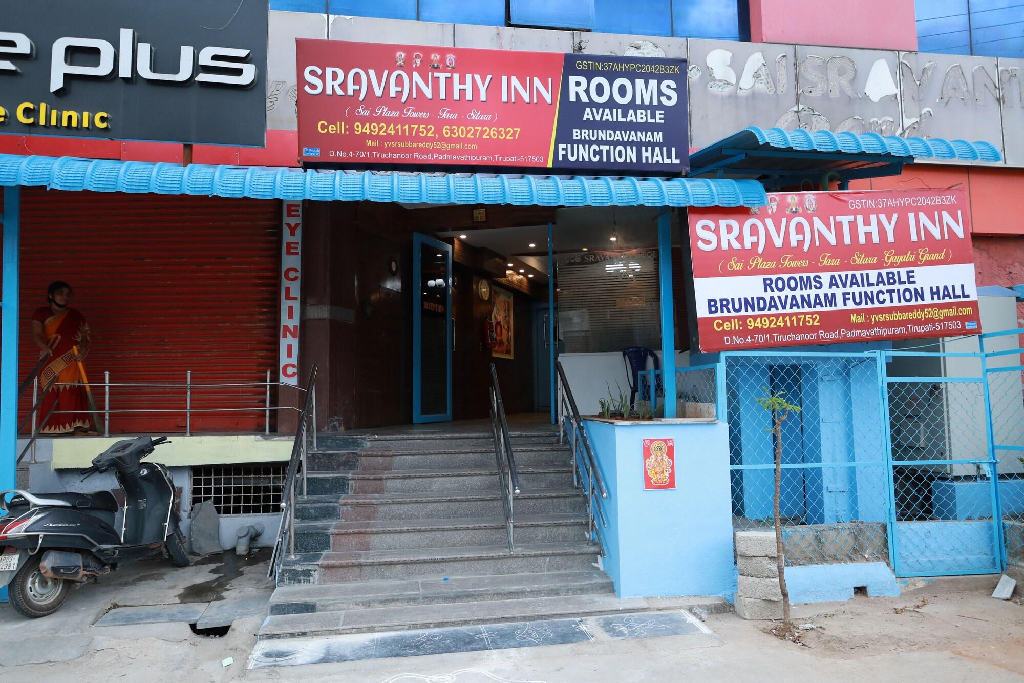 Varios Sravanthy Inn