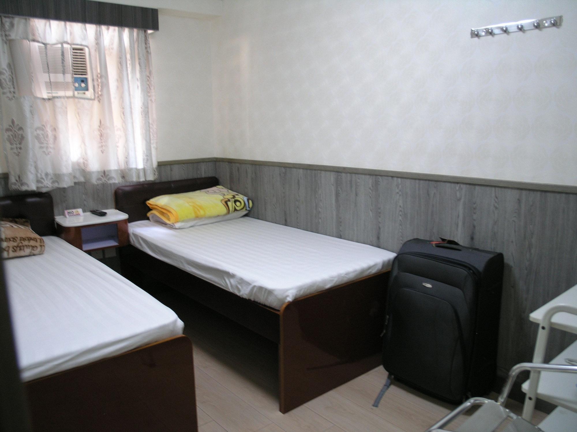 Varios Majestic 7 Guest House