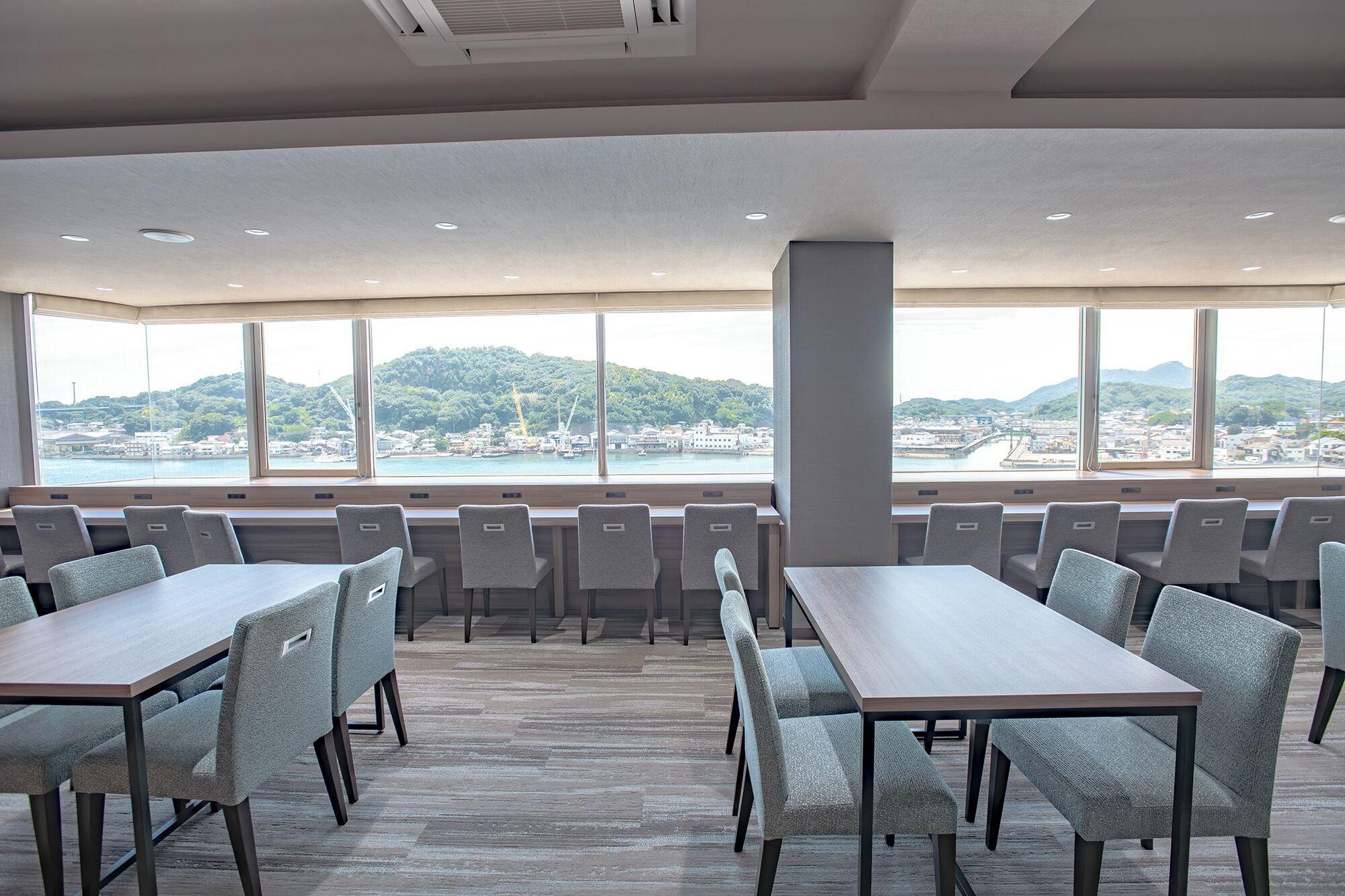 Restaurant Onomichi Royal Hotel
