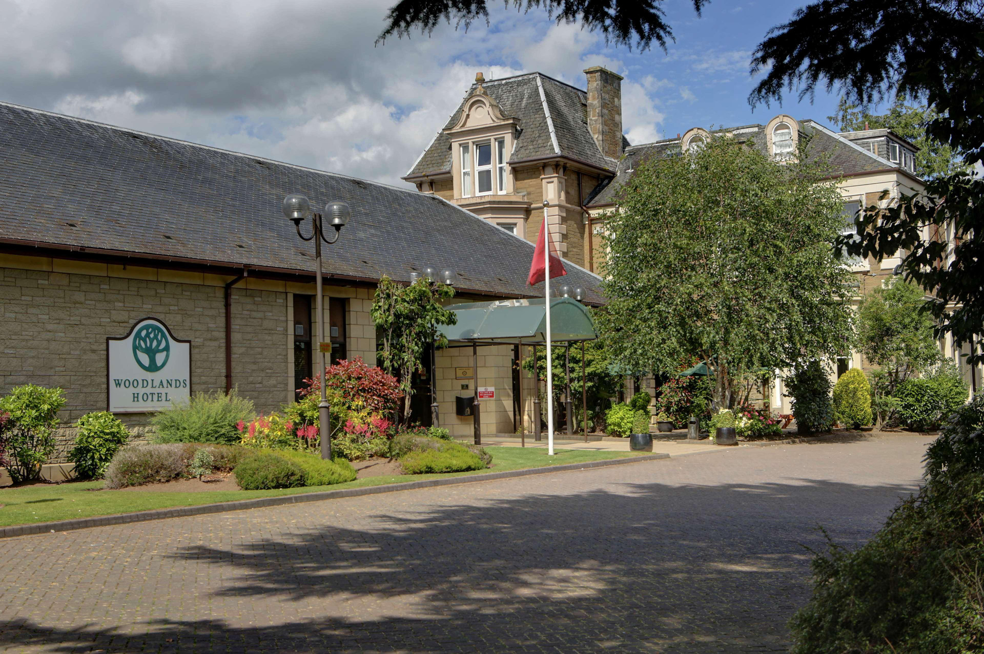Vista Lobby Woodlands Hotel, BW Signature Collection