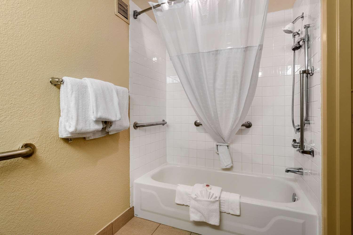 Habitación Sonesta Essential NW Houston