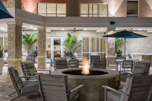 Alojamiento - Hampton Inn & Suites Cape Canaveral Cruise Port