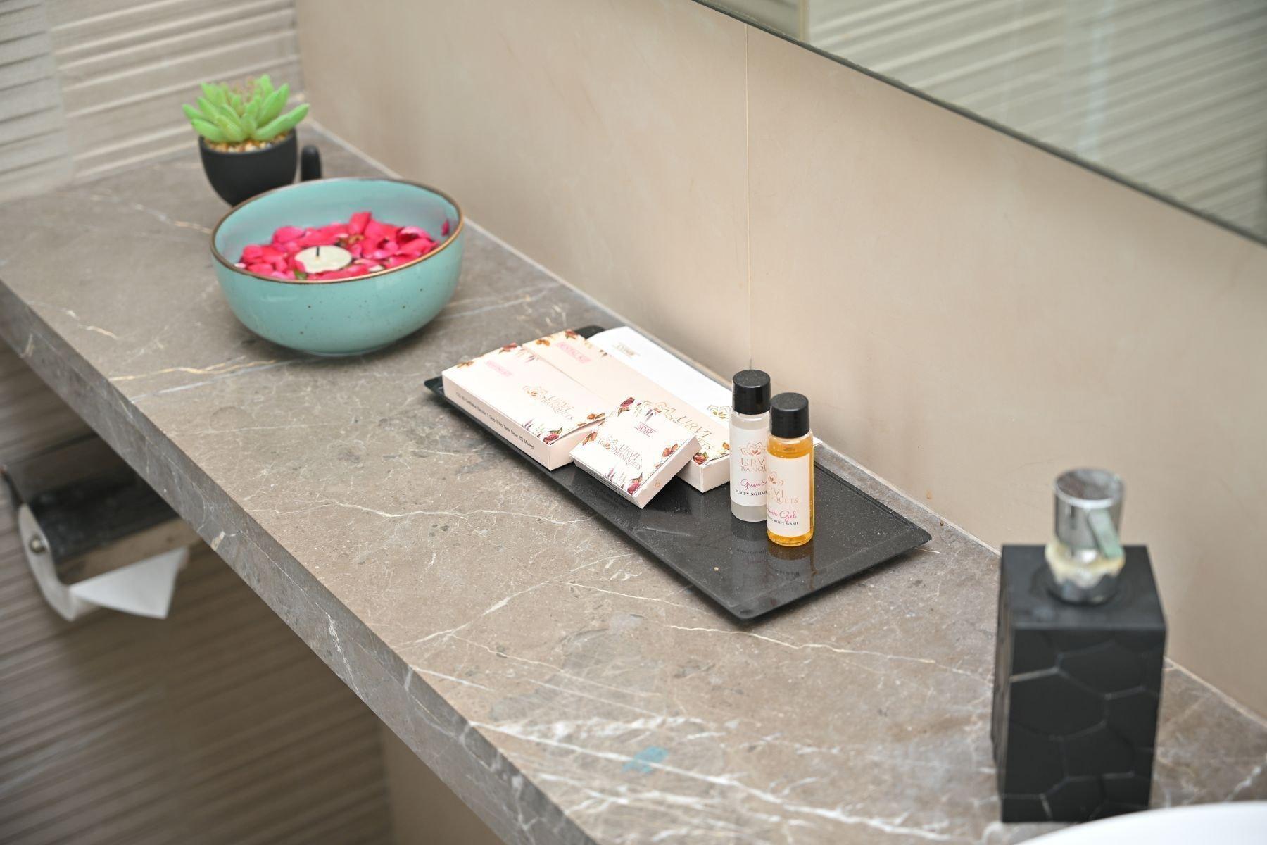 Equipamiento de Habitación Urvi Banquets & Guest House