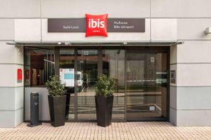 Alojamiento - ibis Mulhouse Bale Aeroport