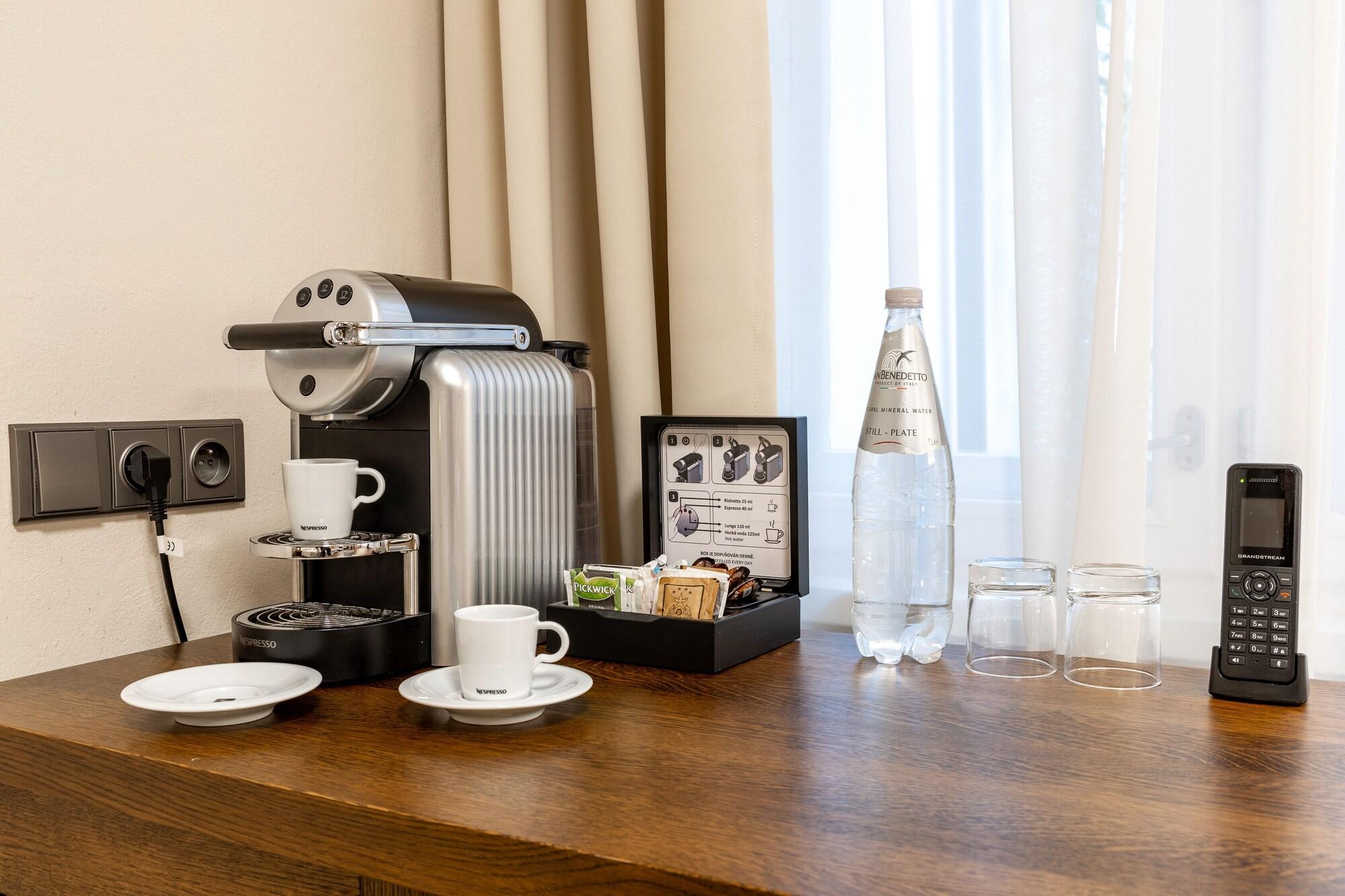 Set de Habitación Hotel Ikona