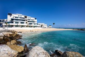 Paquete - Hilton Vacation Club Flamingo Beach St. Maarten