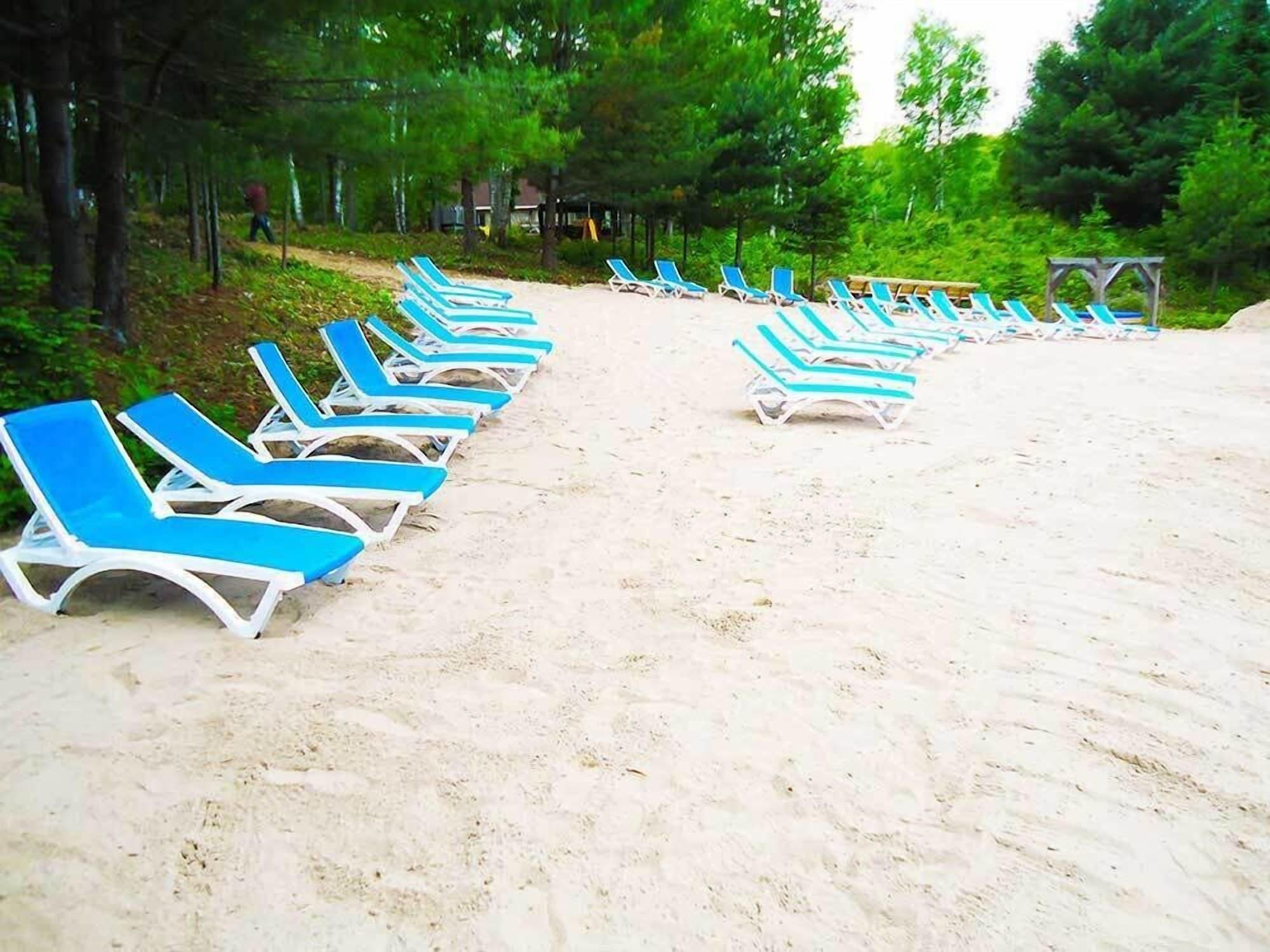 Playa Footprints Resort