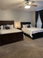 Alojamiento - K’s Place Loft-Downtown and above a Beautiful Restaurant & Bar