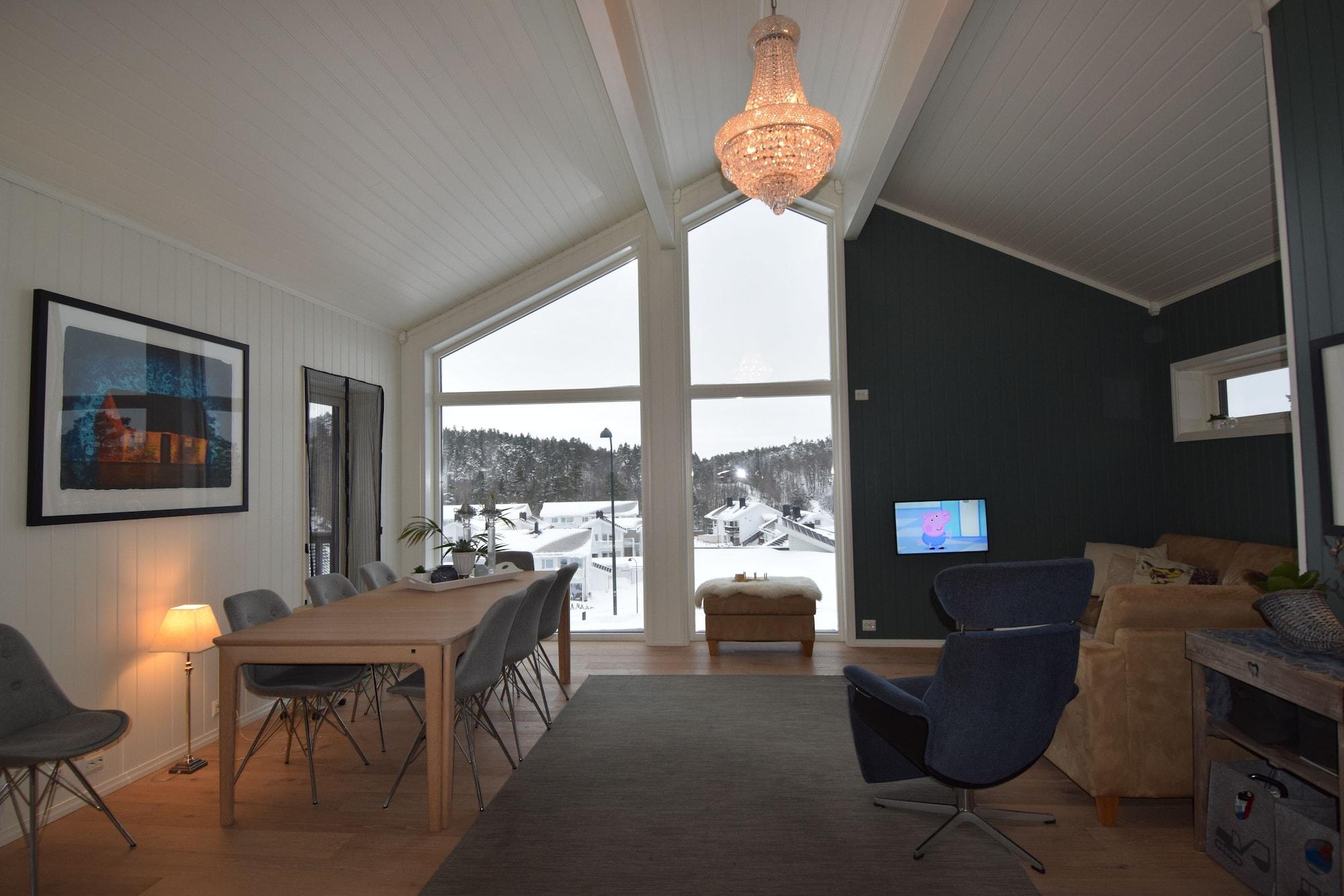 Varios Solferie Holiday Home Bordalssvingen