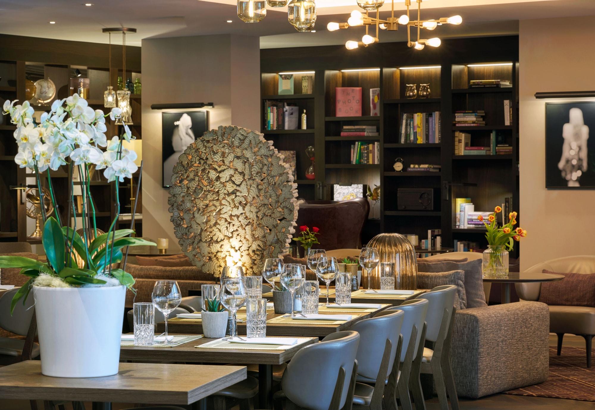 Restaurant Acasa Suites Zurich Oerlikon