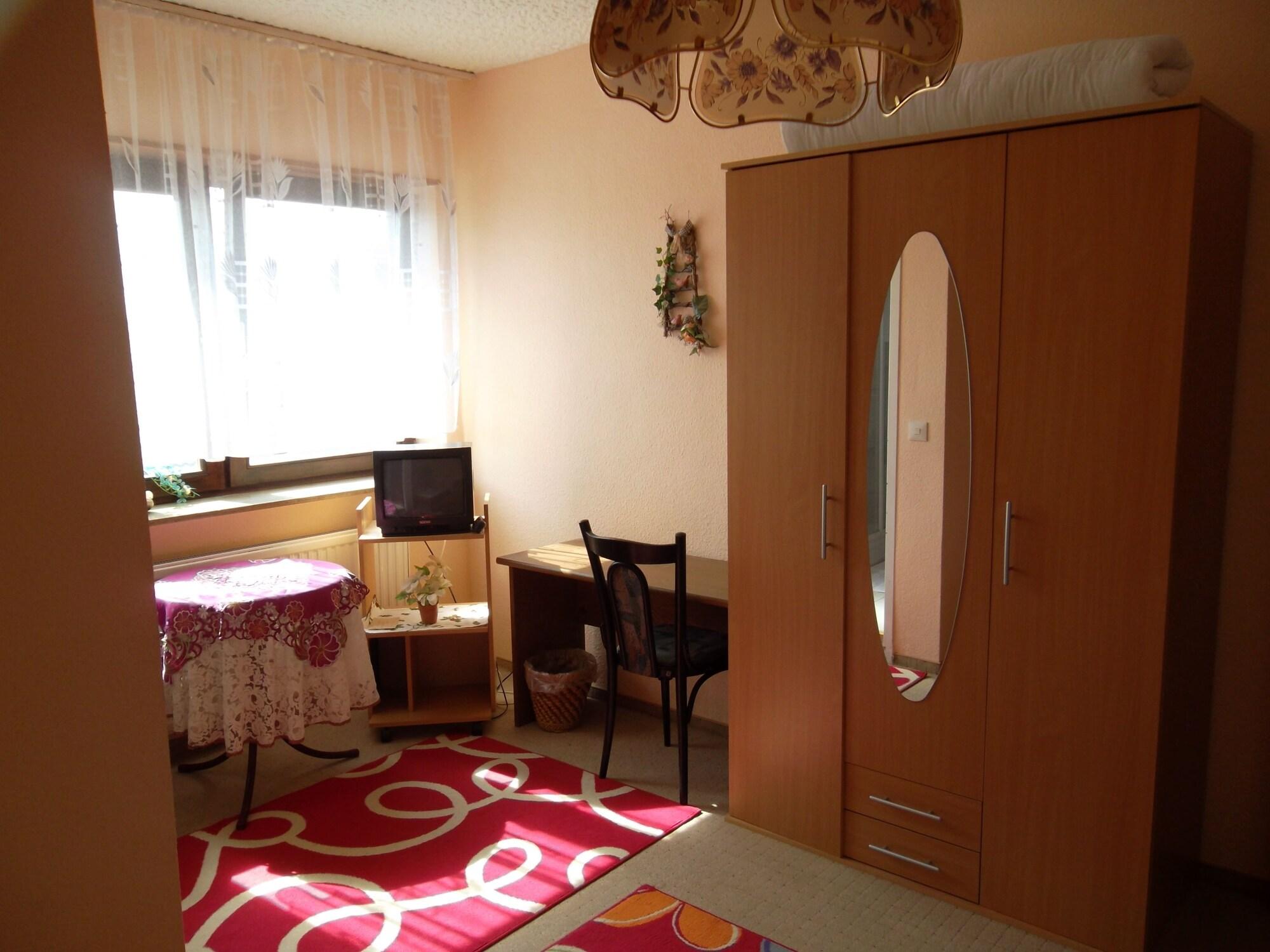 Set de Habitación Pension Mainzer Rad