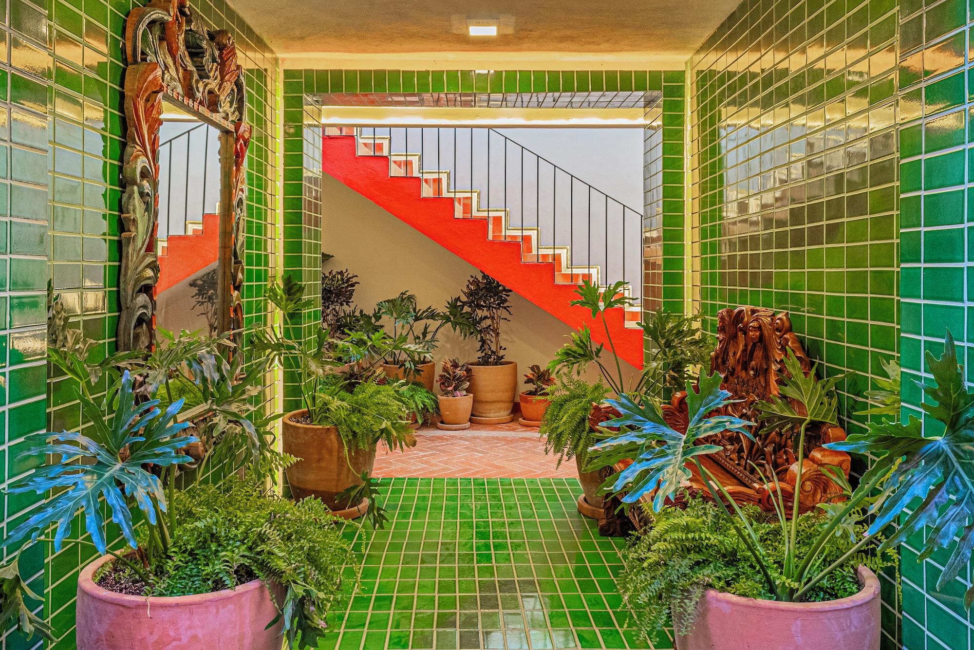 Varios Casona Quetzal