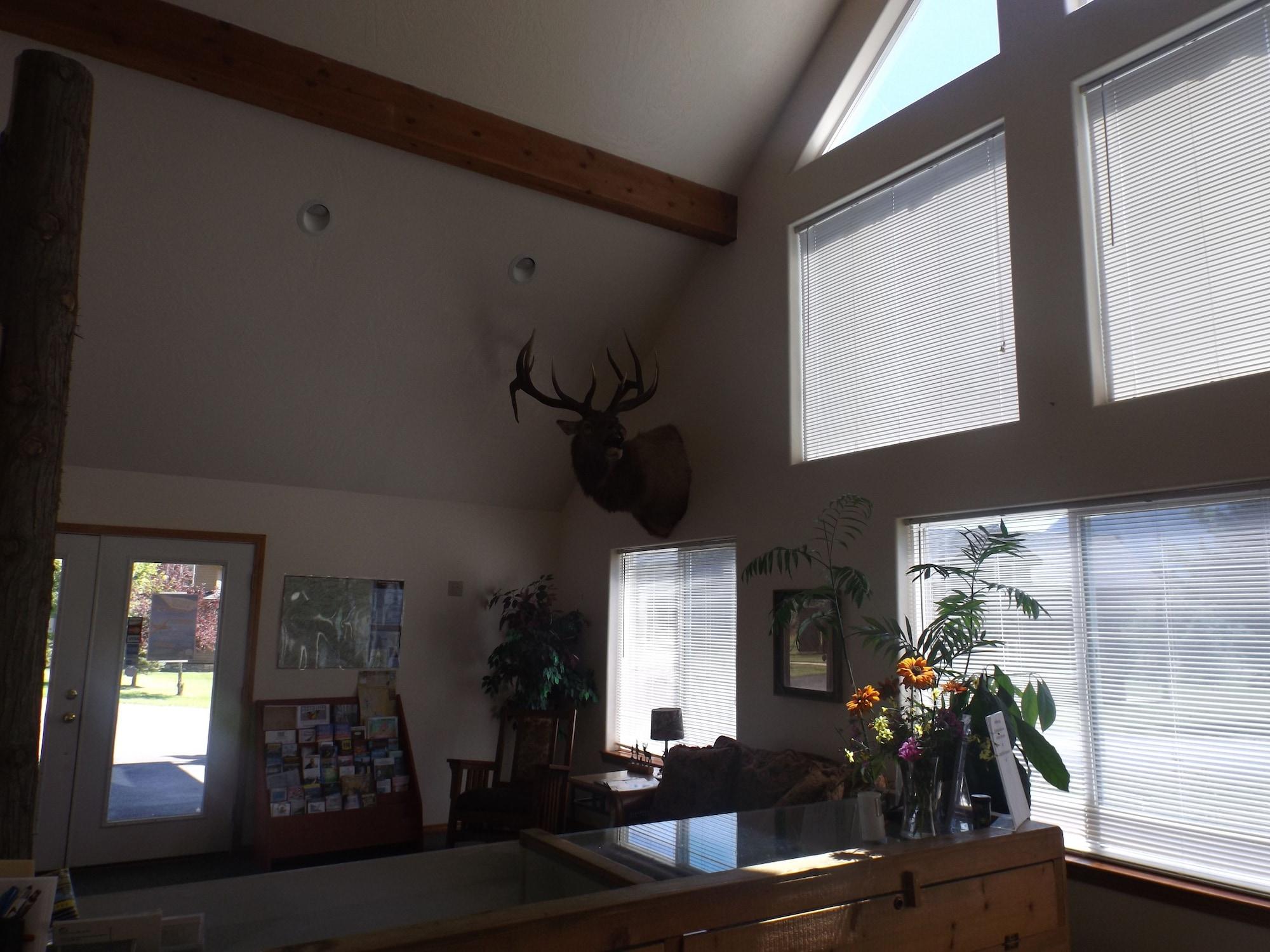 Vista Lobby Clark Fork Lodge