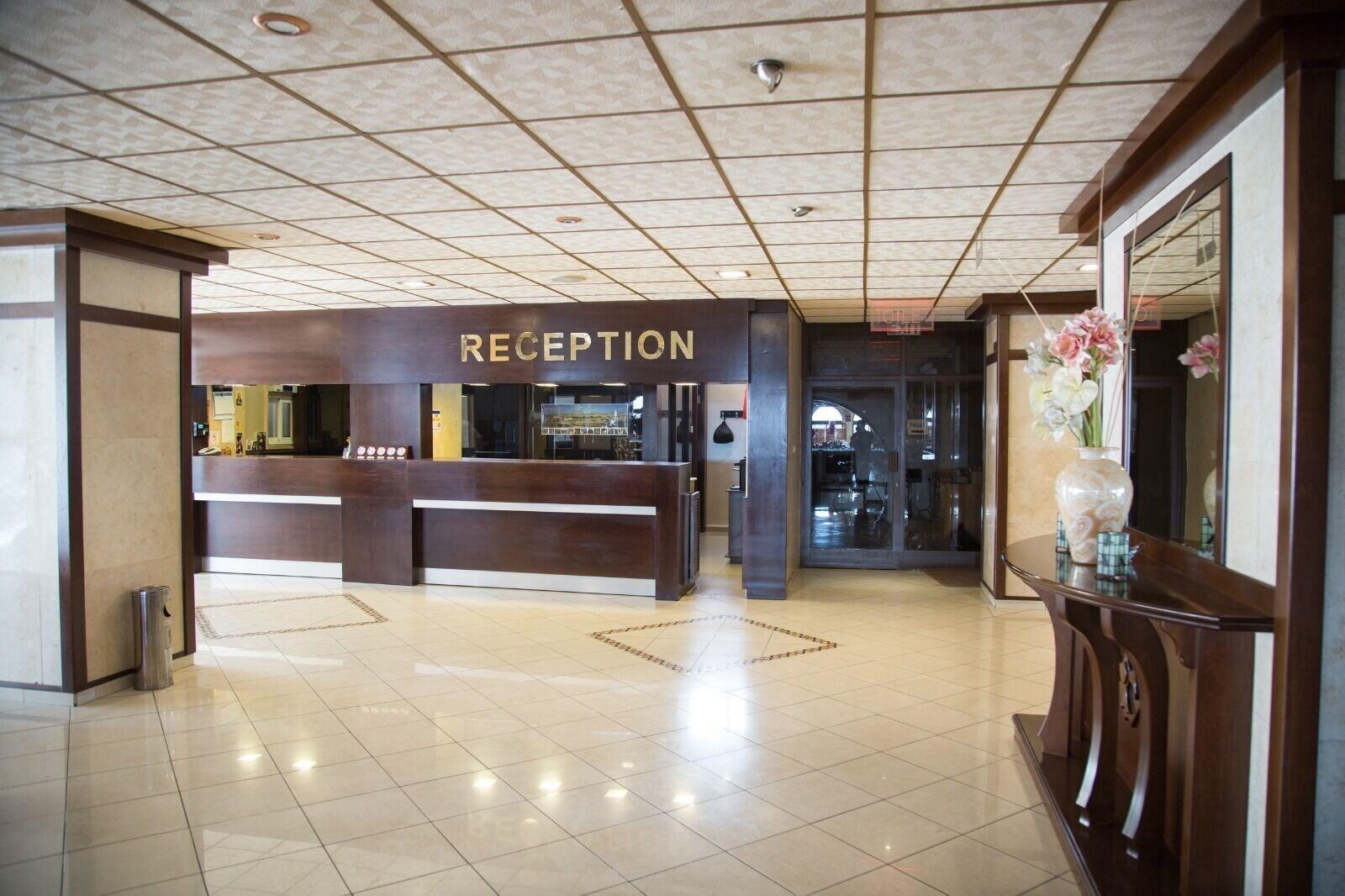 Vista Lobby Grand Hotel Bethlehem