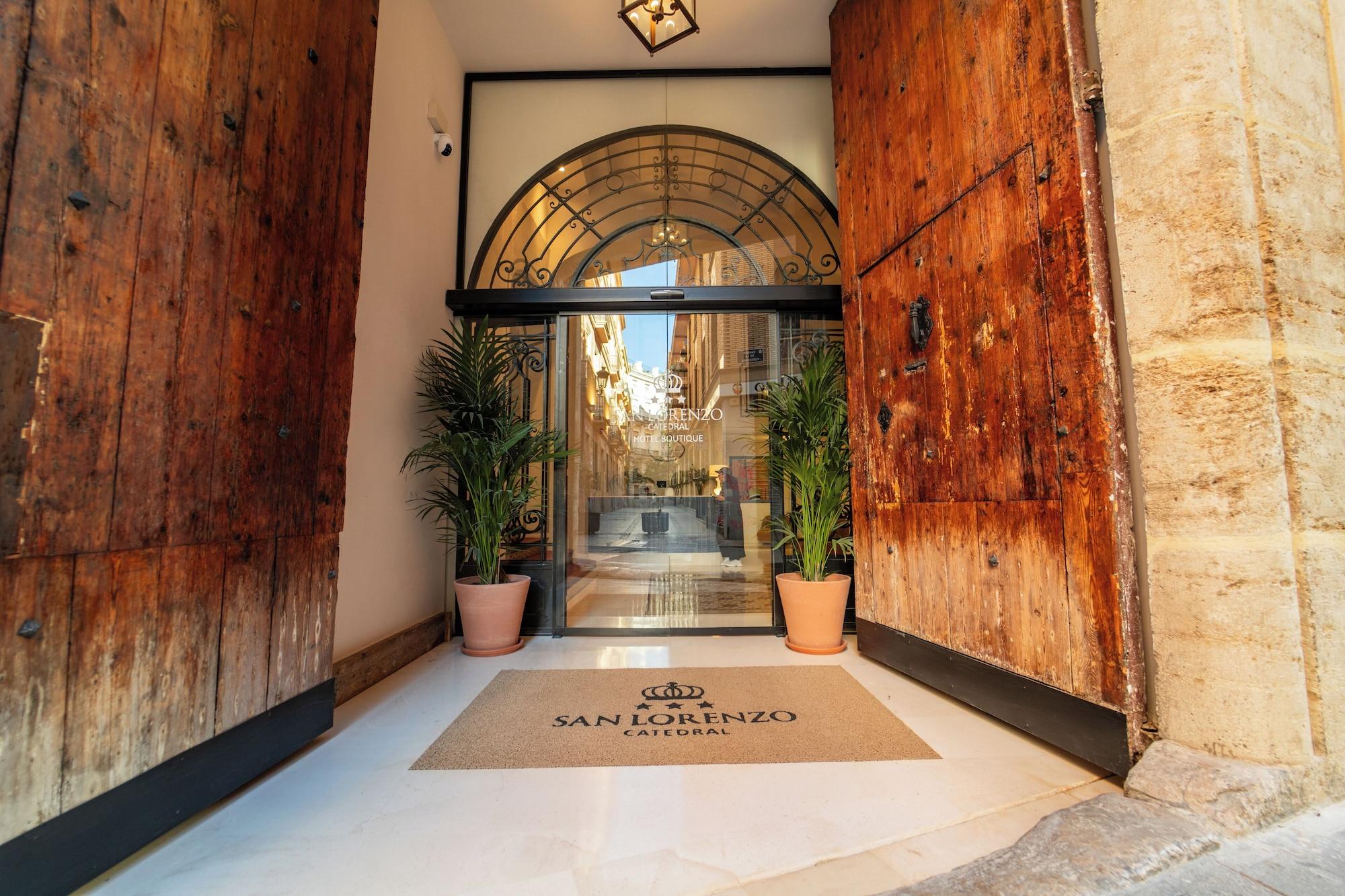 Varios Hotel San Lorenzo Catedral