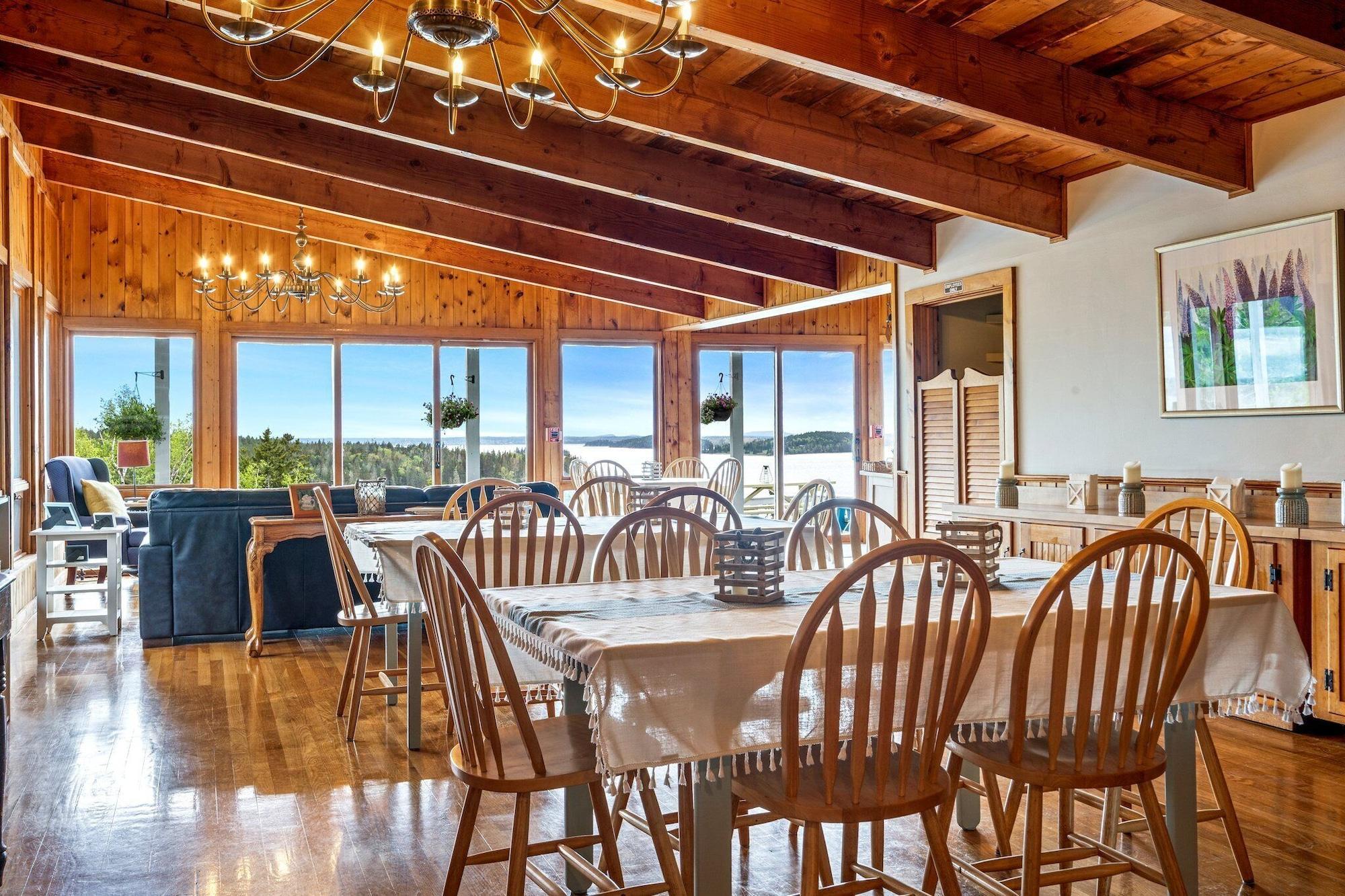 Restaurant Bluff House Inn