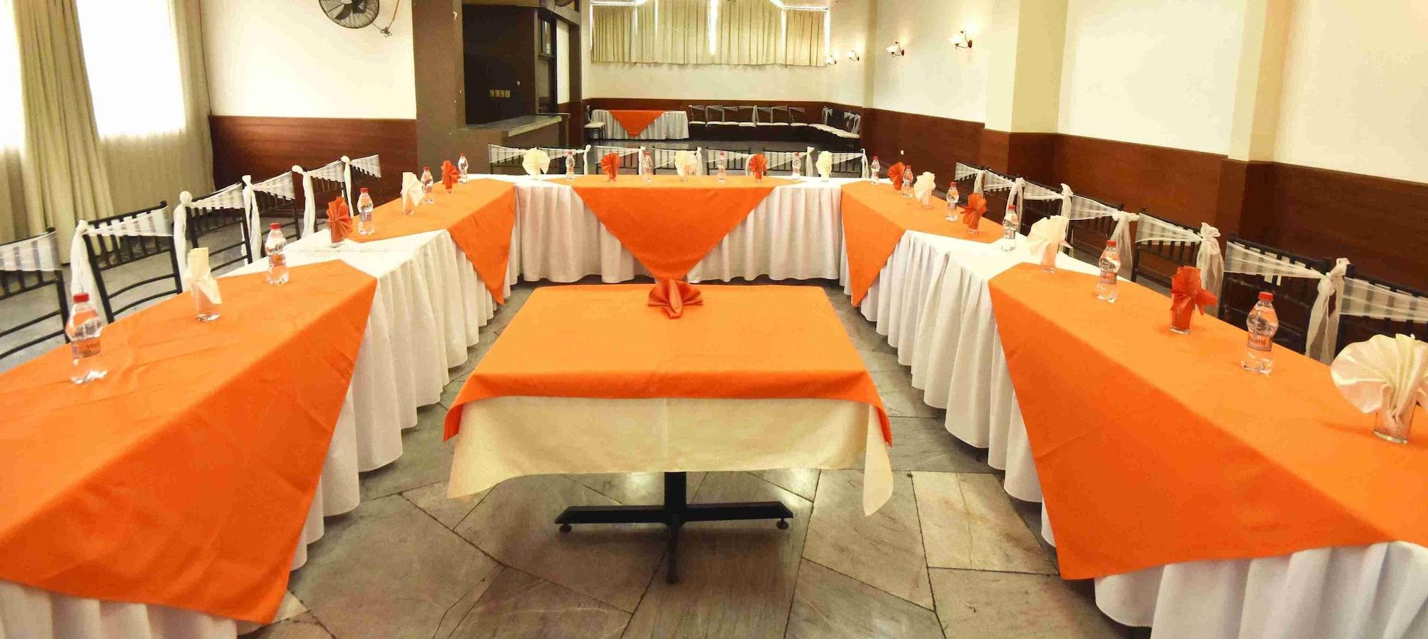Sala de Reuniones Hotel Montecarlo