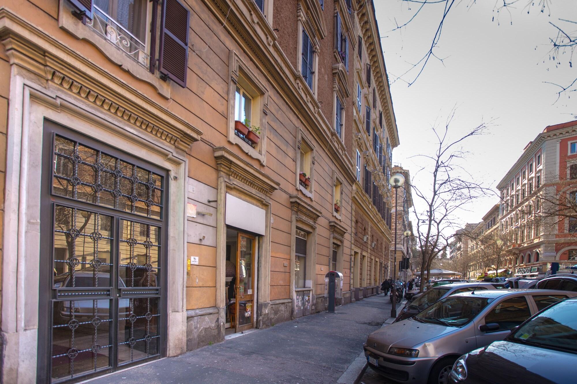 Vista Exterior B&B Eternal Rome Inn