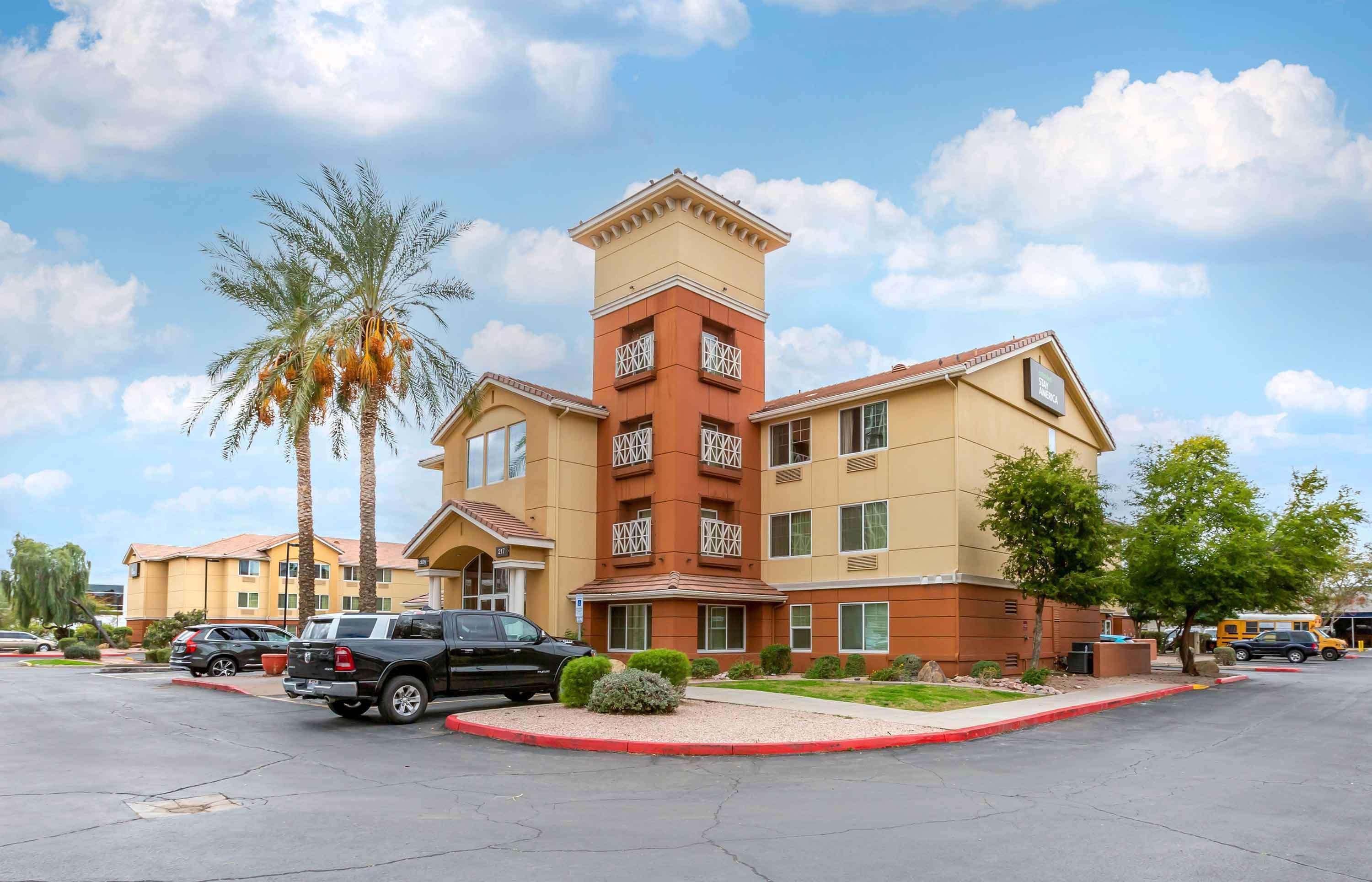 Vista Exterior Extended Stay America Suites Phoenix Midtown