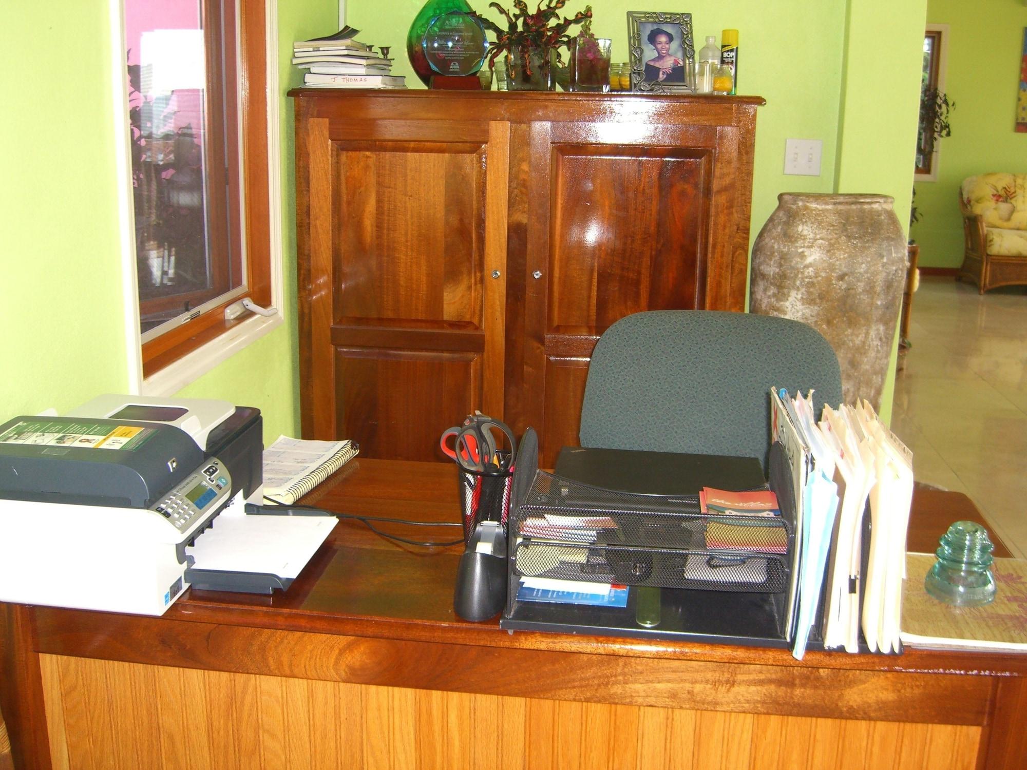 Vista Lobby The Villas at Sunset Lane