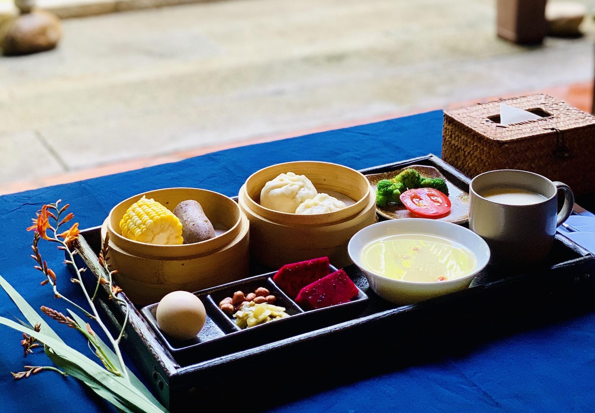 Restaurant TRAVEL TREE INN