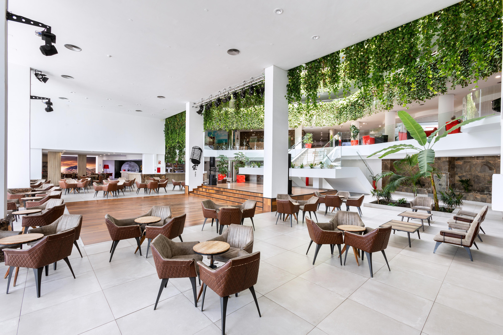 Vista Lobby Alexandre Gala