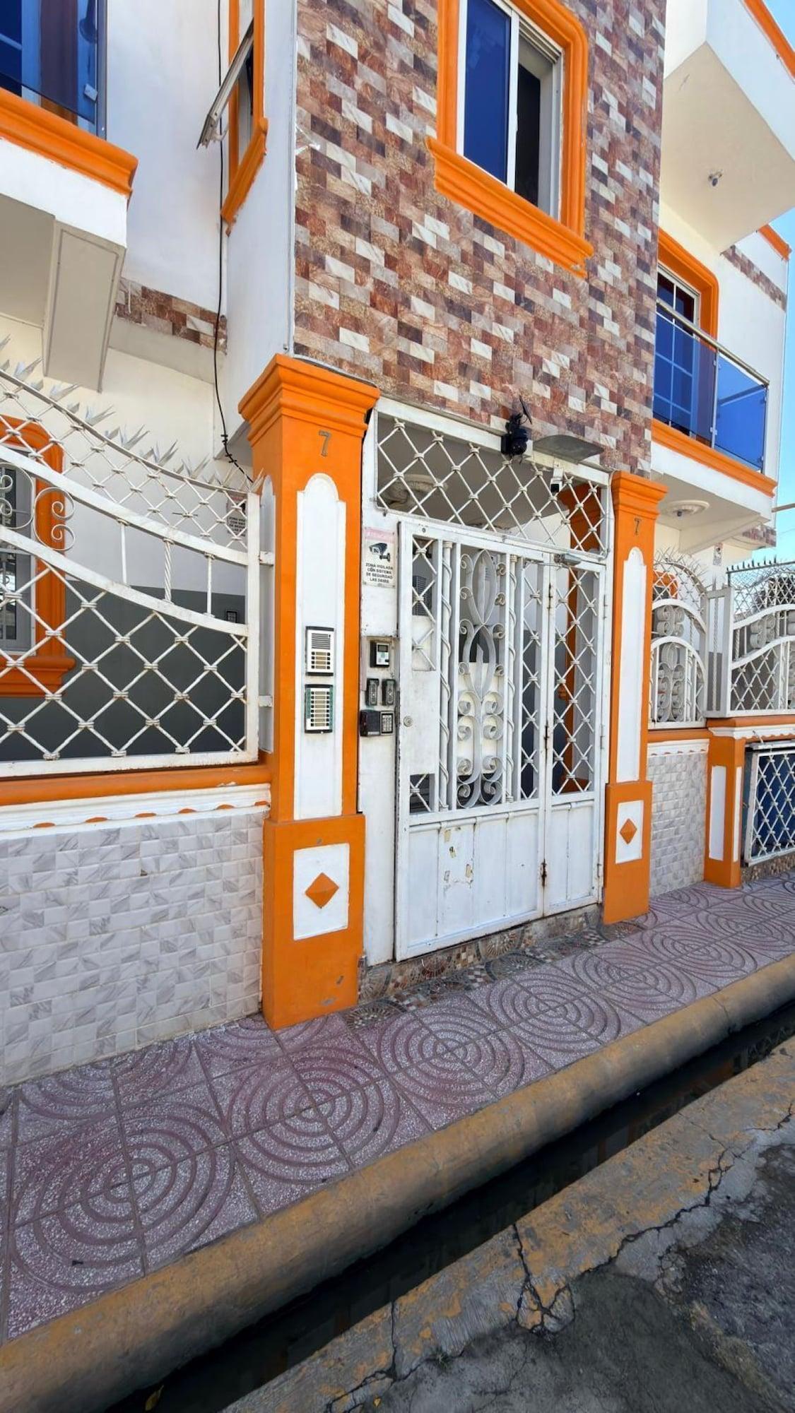 Vista Exterior Estudio Carnavalesco