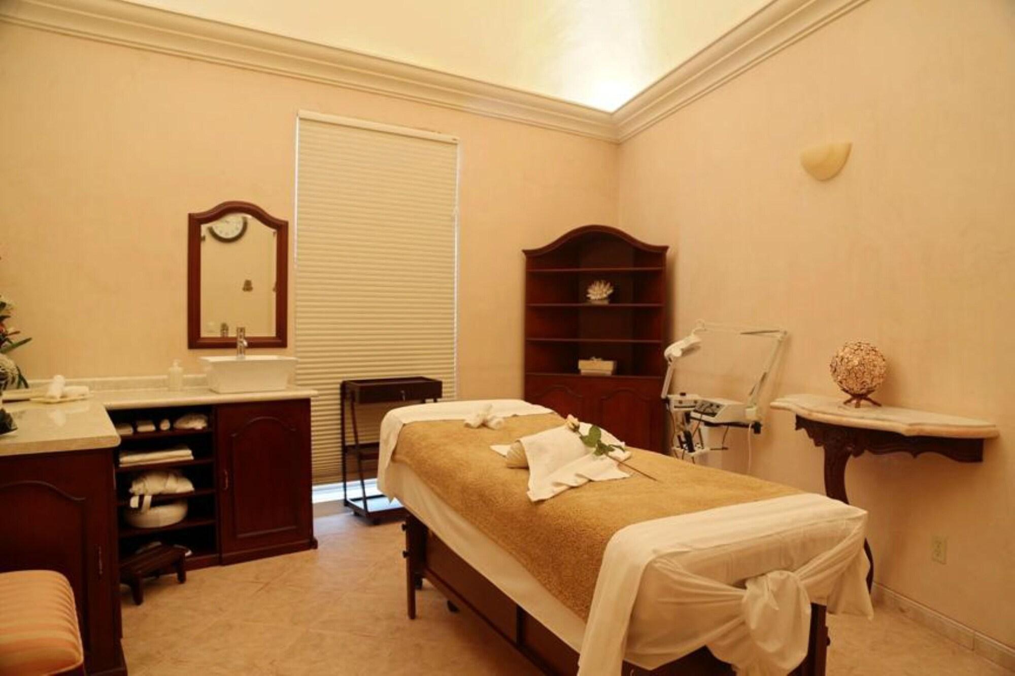 Spa Hotel Real Hacienda Santo Tomás