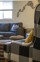 Alquiler Vacacional - Brand New - Gracious Old Town Guest House w/ Hot Tub