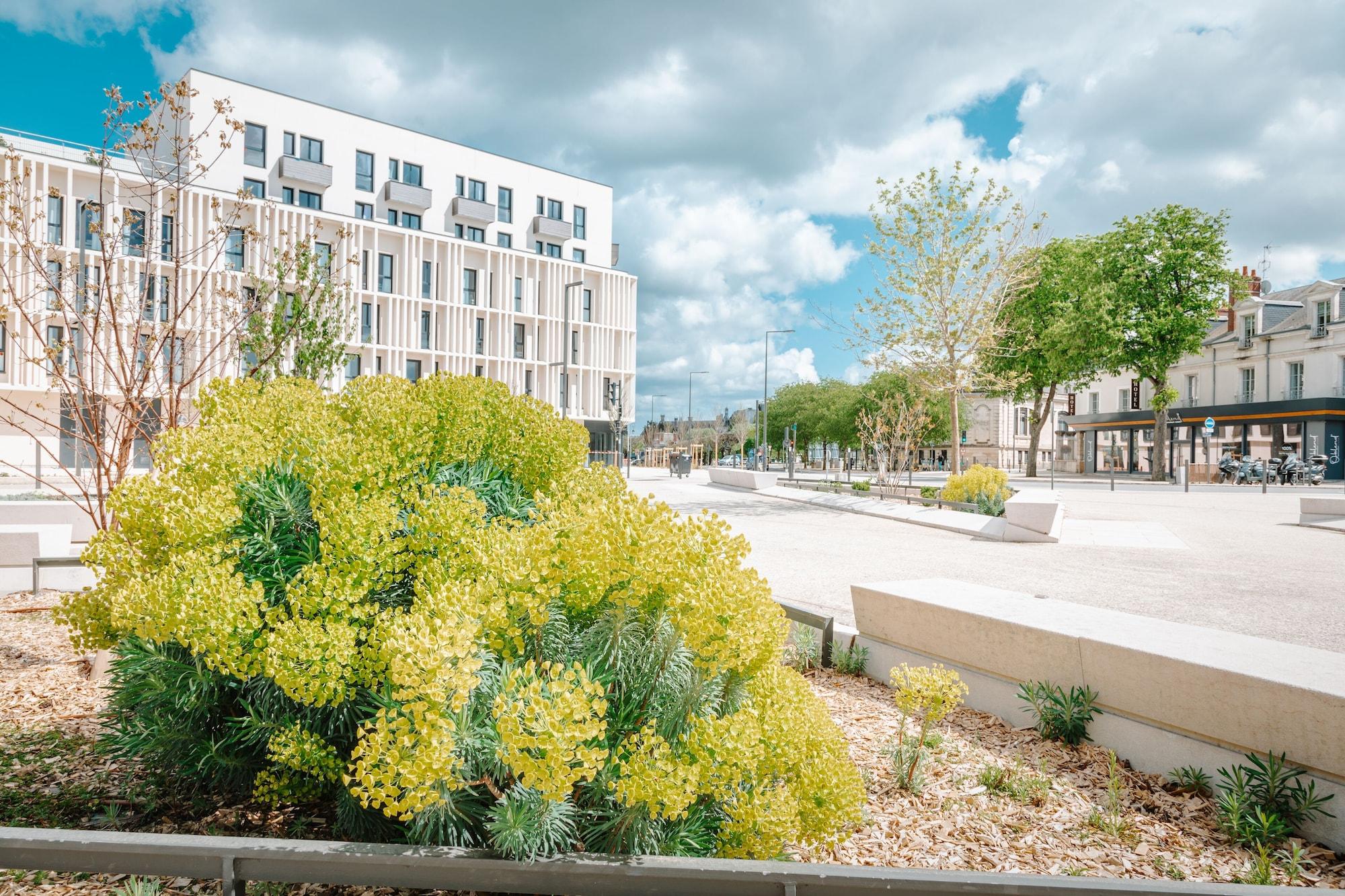 Varios Beelodge Hôtel Blois Centre